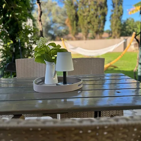 Bangallows Tartaya Apartament *